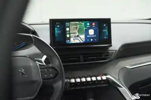 Peugeot 3008 1.6 Plug-In Hybrid 225 2021