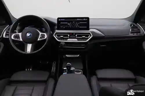 BMW iX3 2023