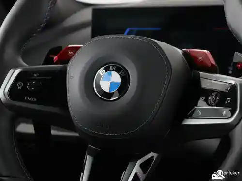 BMW M5 Touring 2025