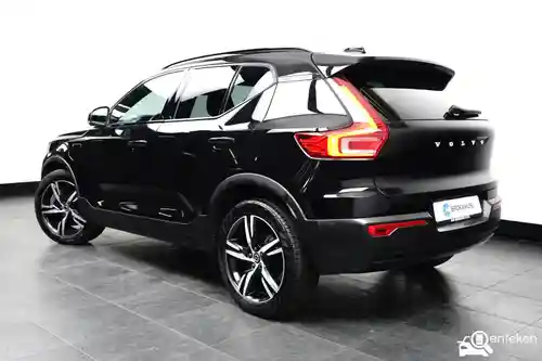 Volvo XC40 Recharge Plug-in Hybrid T5 2020