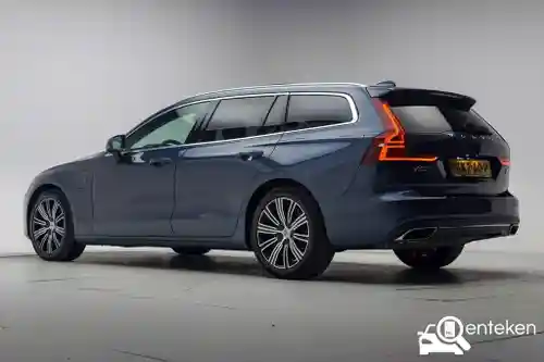 Volvo V60 T6 2021