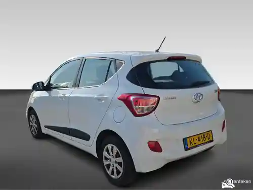 Hyundai i10 1.0 blue 2016