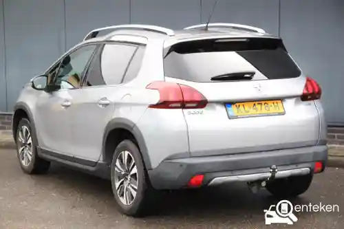 Peugeot 2008 1.2 PureTech 110 2016