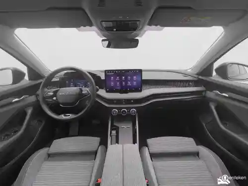 Skoda Superb iV 1.5 TSI PHEV 2025