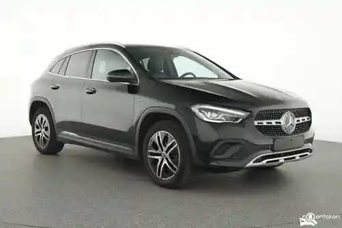 Mercedes-Benz GLA 250 e 2021