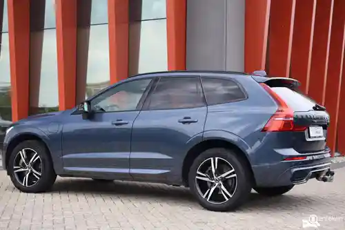 Volvo XC60 Plug-in Hybrid T8 2022