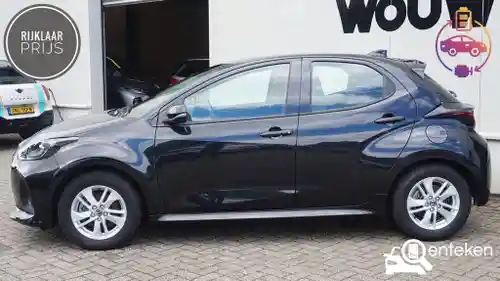 Mazda 2 Hybrid 2025
