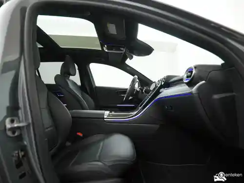 Mercedes-Benz C 300 e T-model 2023