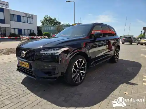 Volvo XC90 Recharge Plug-in Hybrid T8 2023