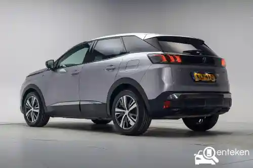Peugeot 3008 1.6 HYBRID 225 2023