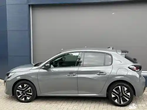 Peugeot 208 1.2 Hybrid 100 2025