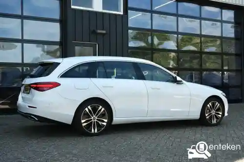 Mercedes-Benz C 300 e T-model 2023