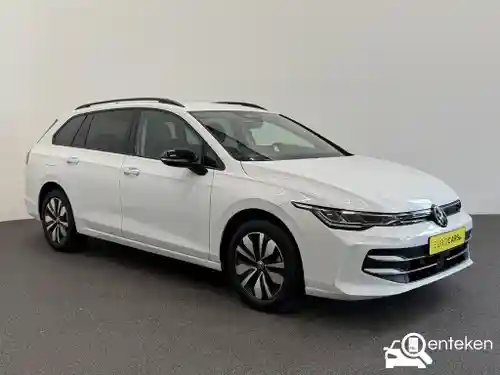 VW Golf Variant 1.5 eTSI 2025