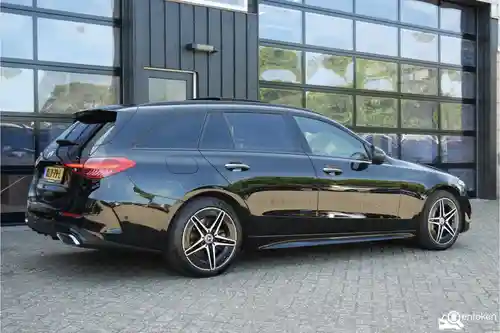 Mercedes-Benz C 300 e T-model 2023