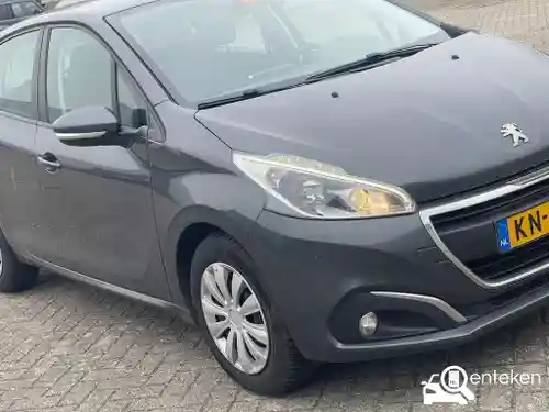 Peugeot 208 1.6 BlueHDi 100 2016