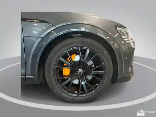 Audi e-tron 55 2023