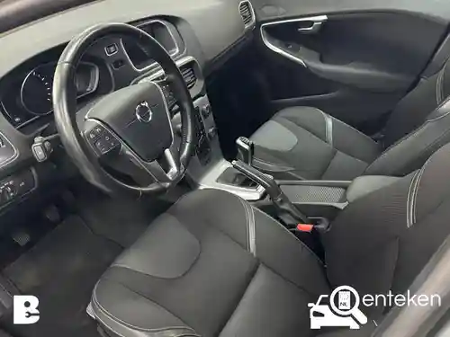 Volvo V40 T3 2016