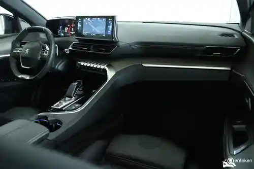 Peugeot 3008 1.6 HYBRID4 300 2022