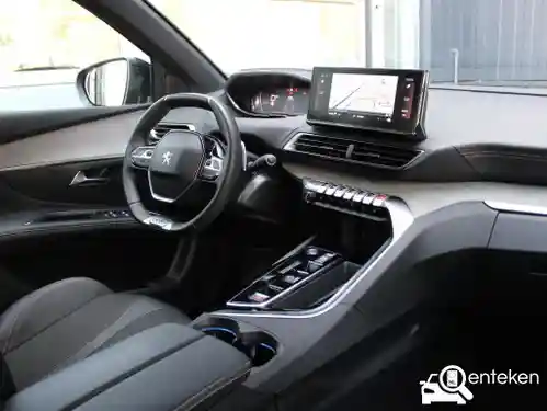 Peugeot 5008 1.2 PureTech 130 2024