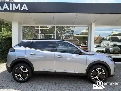 Peugeot 2008 1.2 PureTech 100 2025