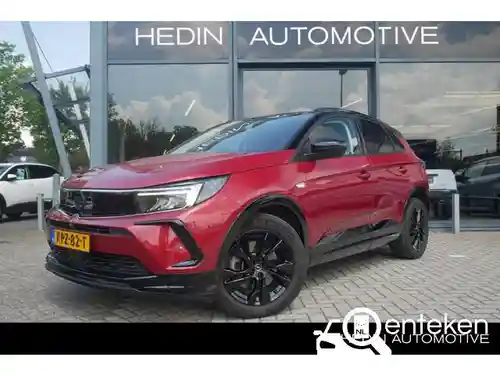 Opel Grandland 1.6 DI Turbo Hybrid 2023