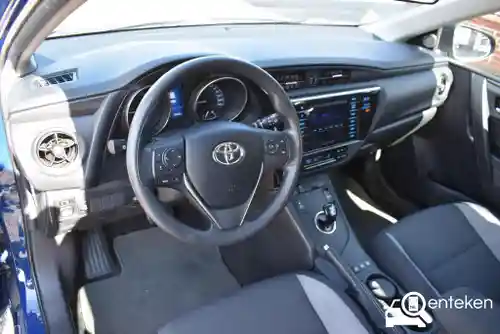 Toyota Auris Touring Sports 1.8 Hybrid 2016