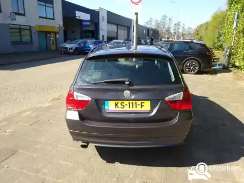 BMW 320i Touring 2006
