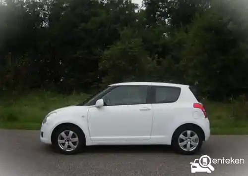 Suzuki Swift 1300 2010