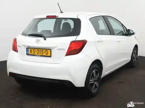 Toyota Yaris 1.0 2016