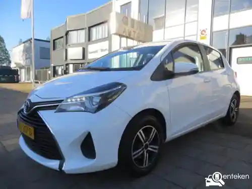 Toyota Yaris 1.0 2016