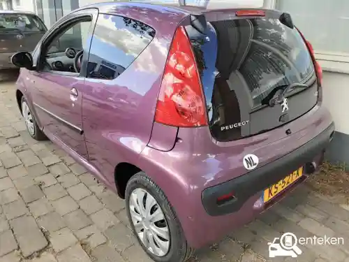 Peugeot 107 1.0 68 2013