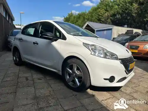 Peugeot 208 1.0 PureTech 68 2014