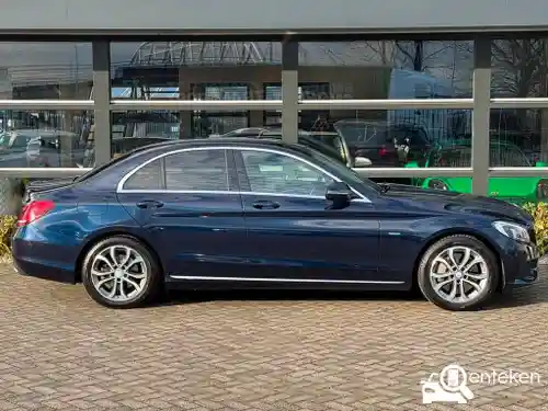 Mercedes-Benz C 350 e T-model 2016