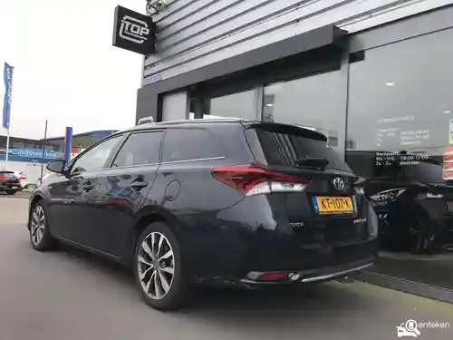 Toyota Auris Touring Sports 1.8 Hybrid 2016