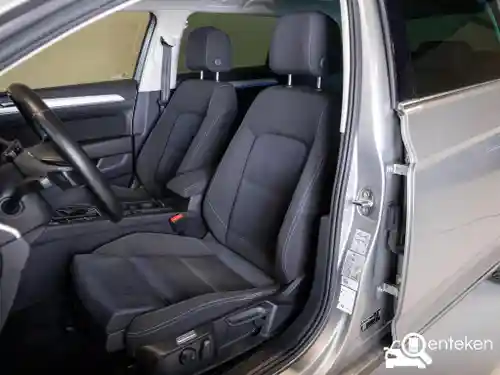 VW Passat Variant GTE 2016
