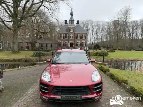 Porsche Macan Turbo 2015