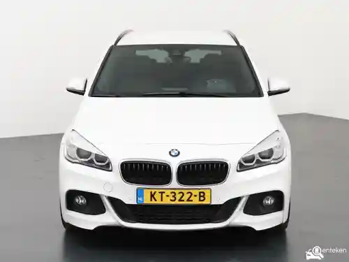 BMW 225xe iPerformance Active Tourer 2016