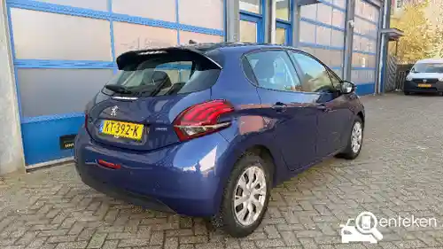 Peugeot 208 1.2 PureTech 82 2016