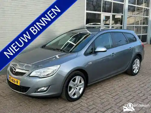 Opel Astra Sports Tourer 1.4 2011