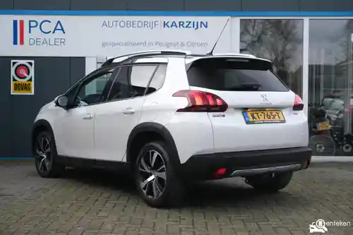 Peugeot 2008 1.2 PureTech 110 2016