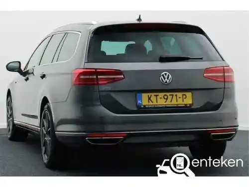 VW Passat Variant GTE 2016