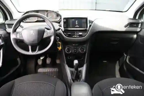 Peugeot 208 1.6 BlueHDi 100 2016