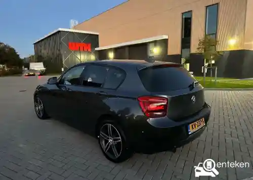 BMW 116i 2011