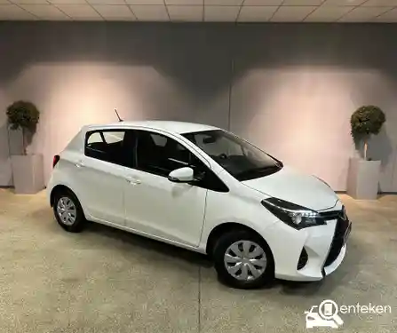Toyota Yaris 1.0 2016