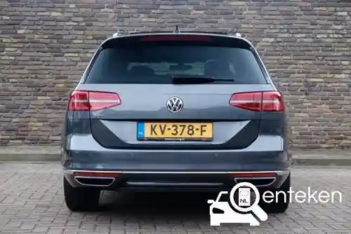 VW Passat Variant GTE 2016