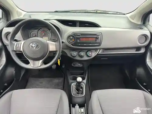 Toyota Yaris 1.0 2016