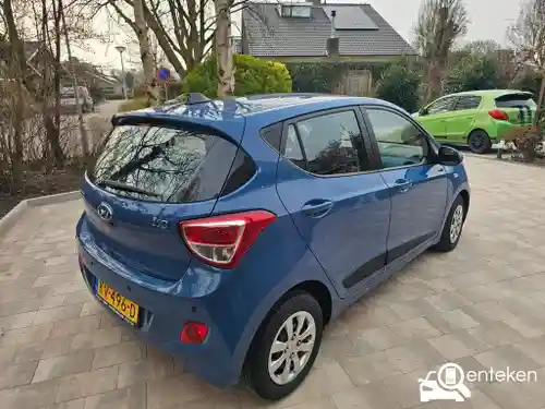 Hyundai i10 1.0 blue 2017