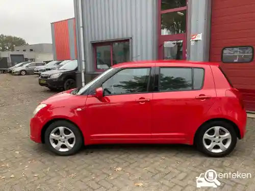 Suzuki Swift 1300 2005
