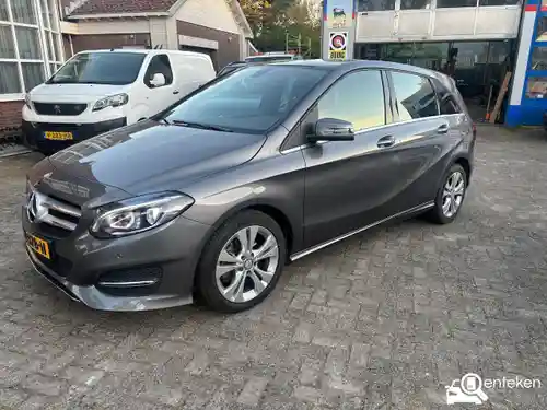Mercedes-Benz B 180 2016