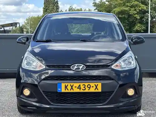 Hyundai i10 1.0 blue 2017